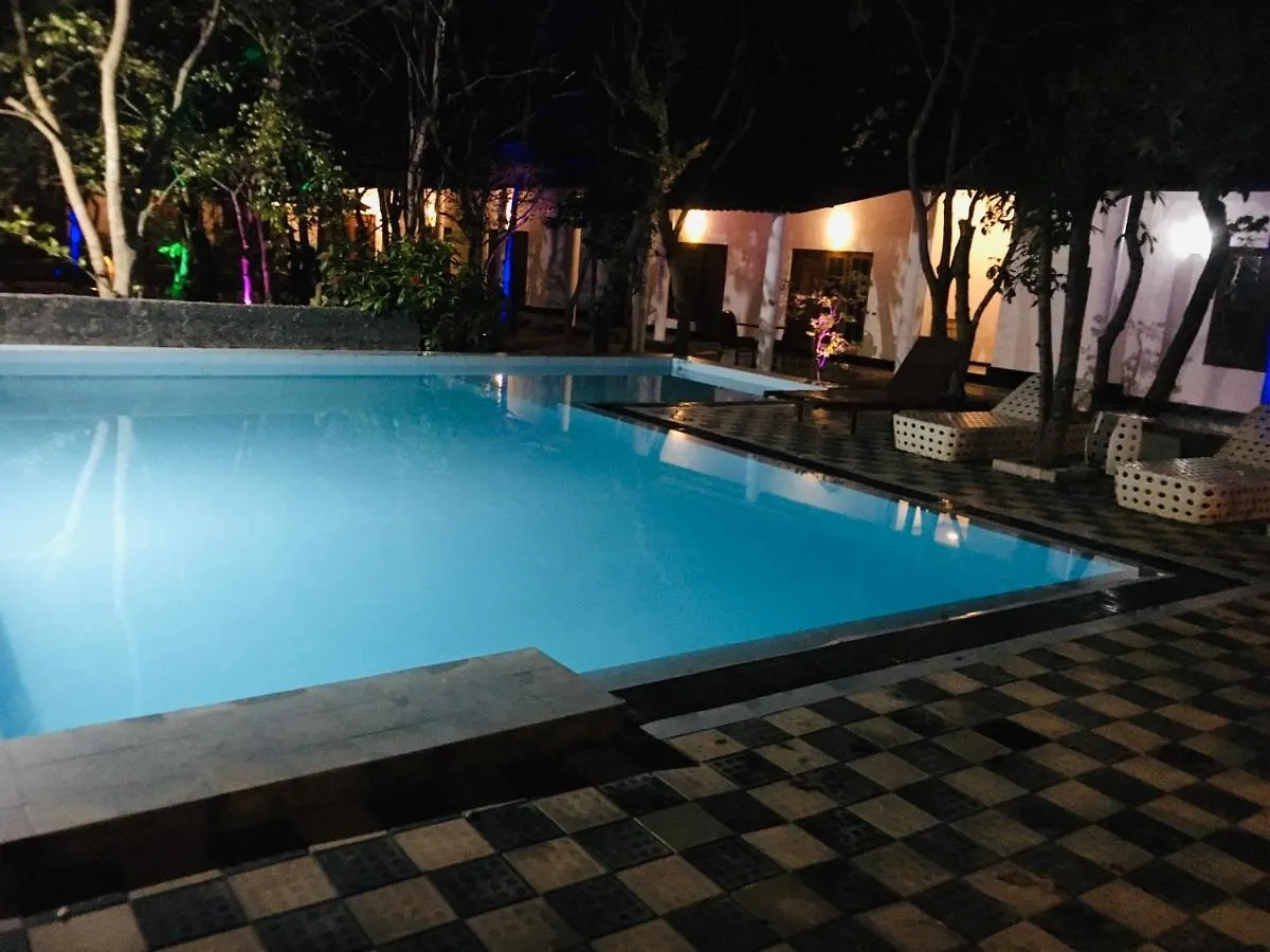 Alikele Hotel & Resort Sigiriya