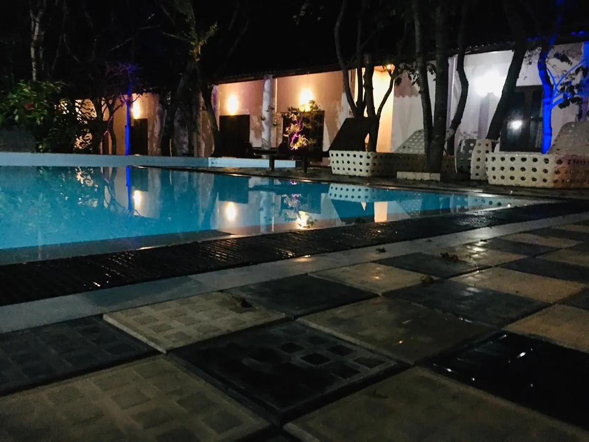 Alikele Hotel & Resort Sigiriya